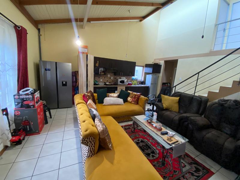 3 Bedroom Property for Sale in Maitland Western Cape